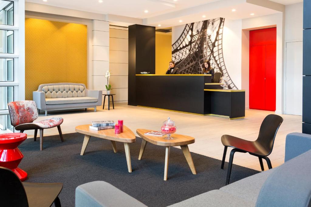 reception Citadines Tour Eiffel Paris